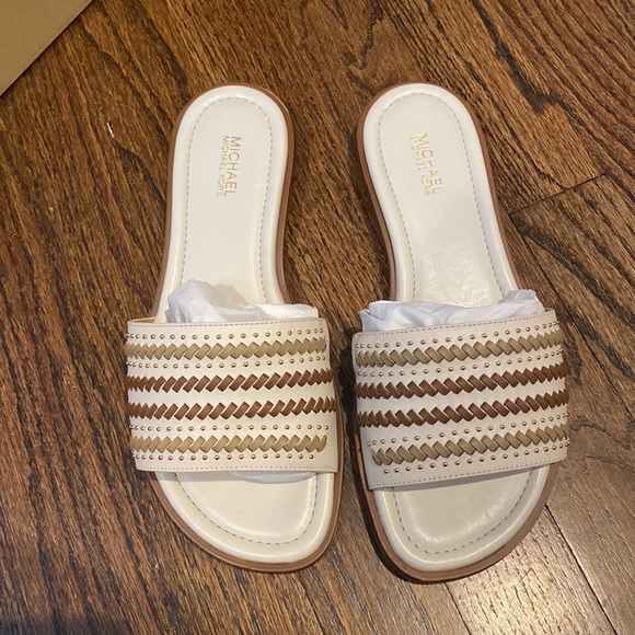 Michael Kors Sandals - Picture 2 of 5